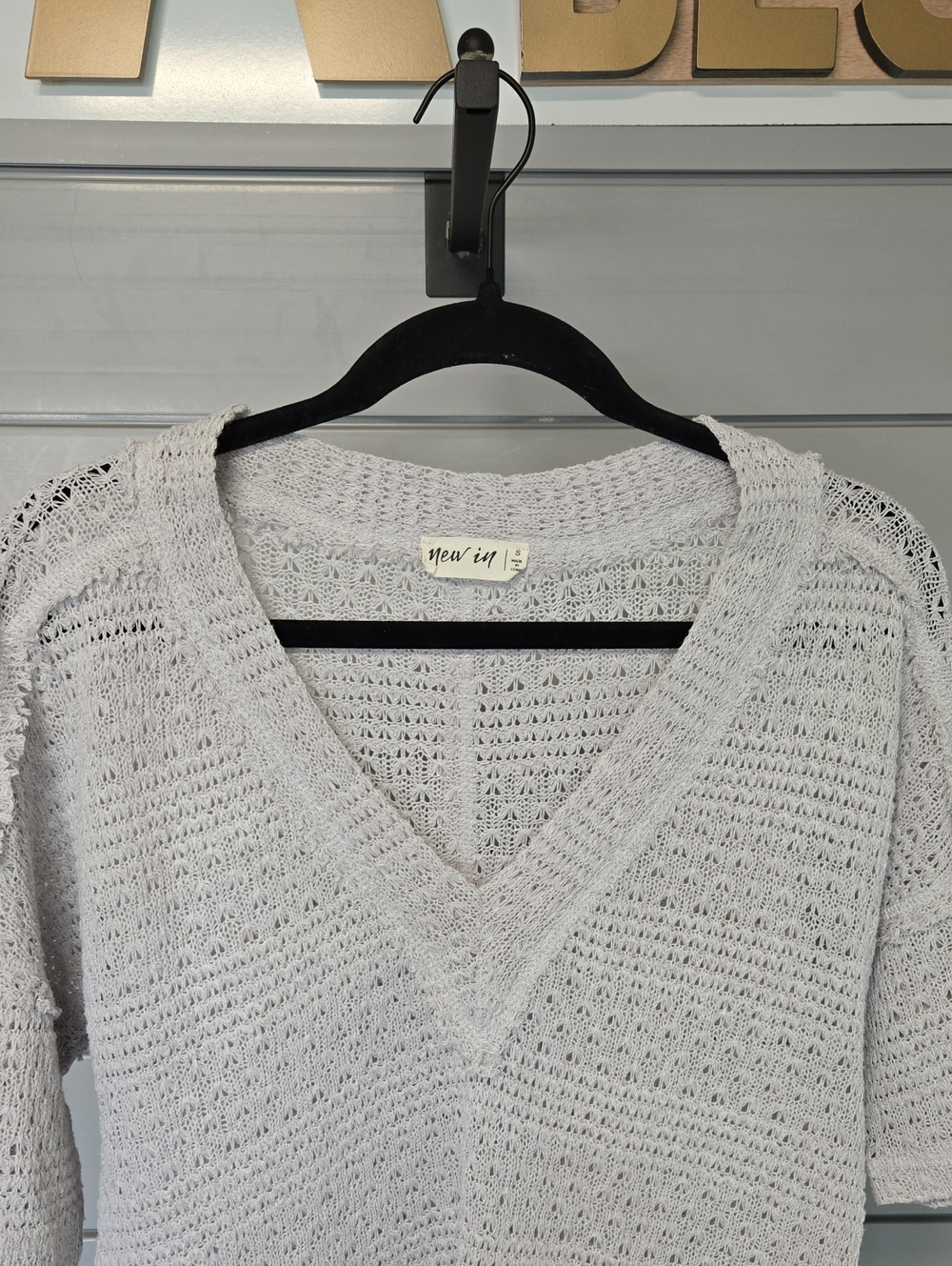 New In Light Gray Open-Knit V-Neck Short Sleeve Top - Picture 8 of 11